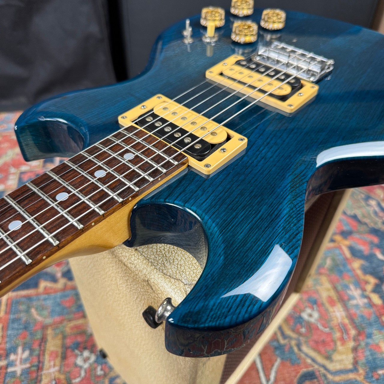 *Video* Aria Pro II CS350 Double Cut Cardinal Series Ash Kurt Cobain – 1982