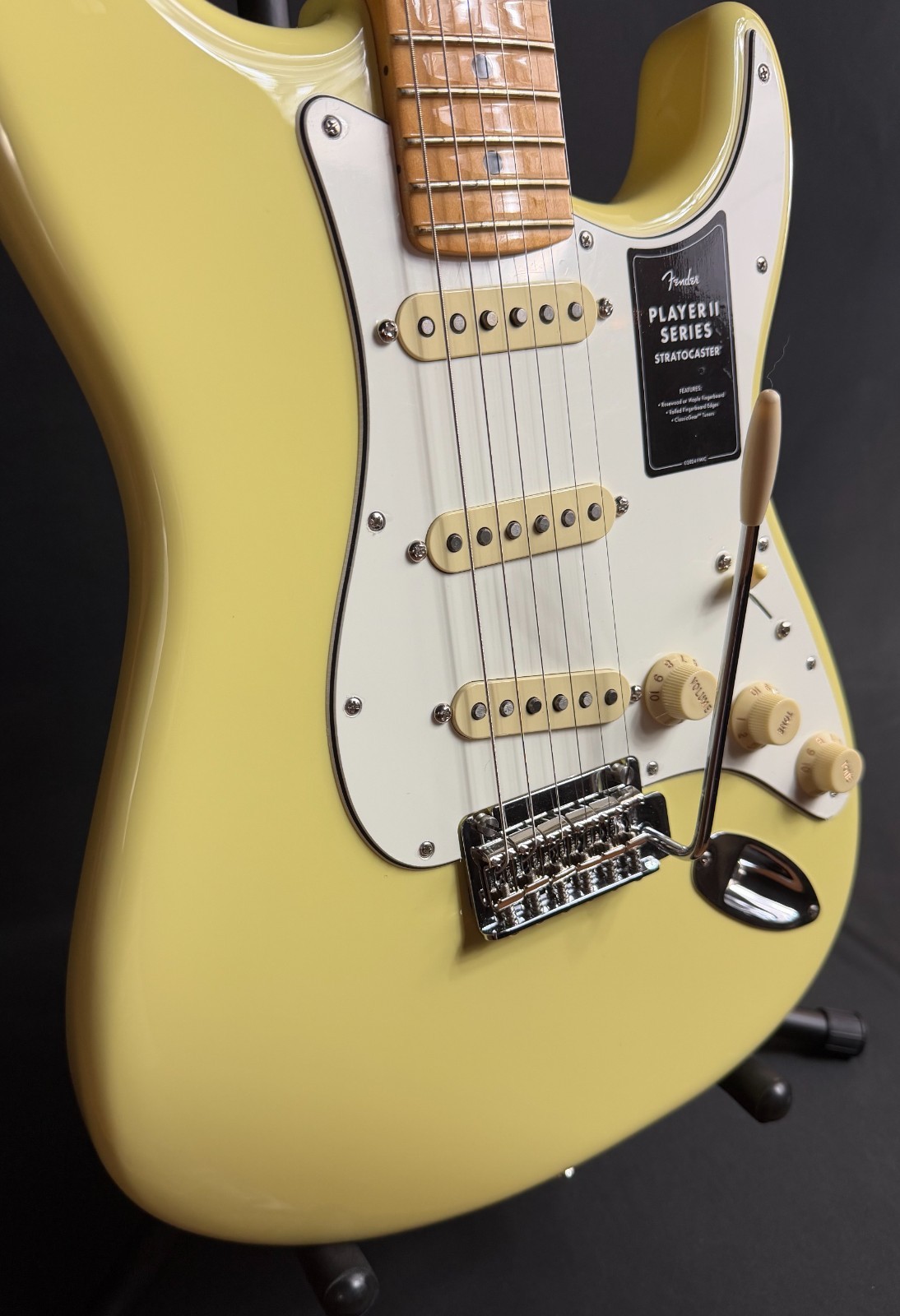 Fender Player II Stratocaster Electric Guitar Hialeah Yellow Finish (191)