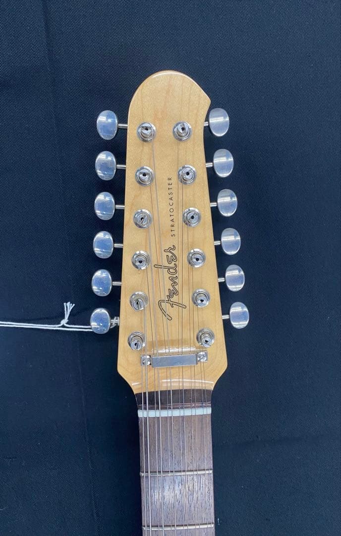 Fender Stratocaster XII 12-String Electric Guitar Soft Case Included