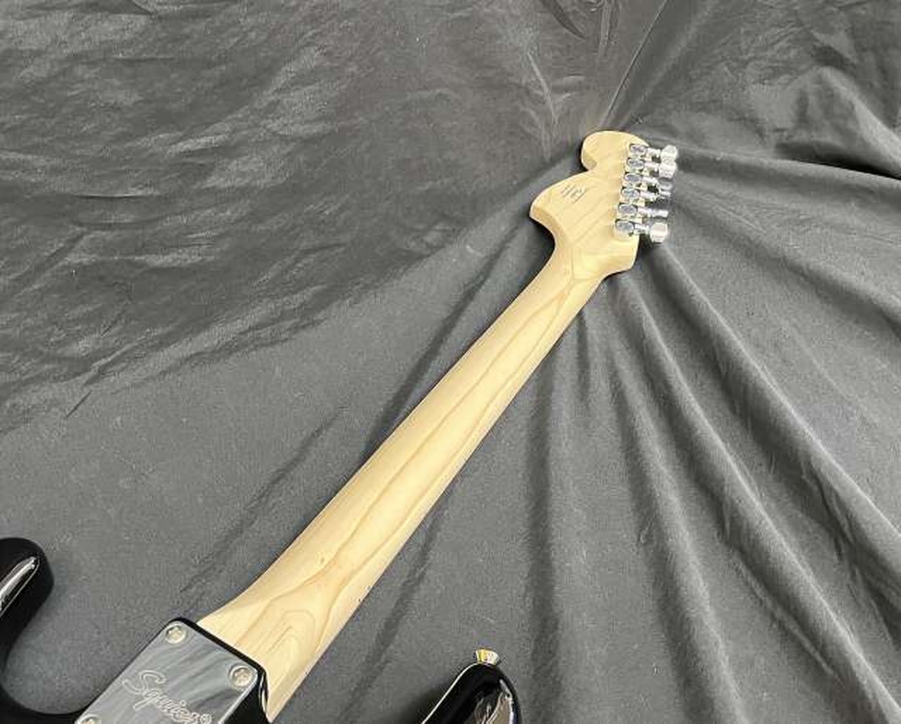 SQUIER AFF STRAT MN WPG BLKNewElectric Guitar