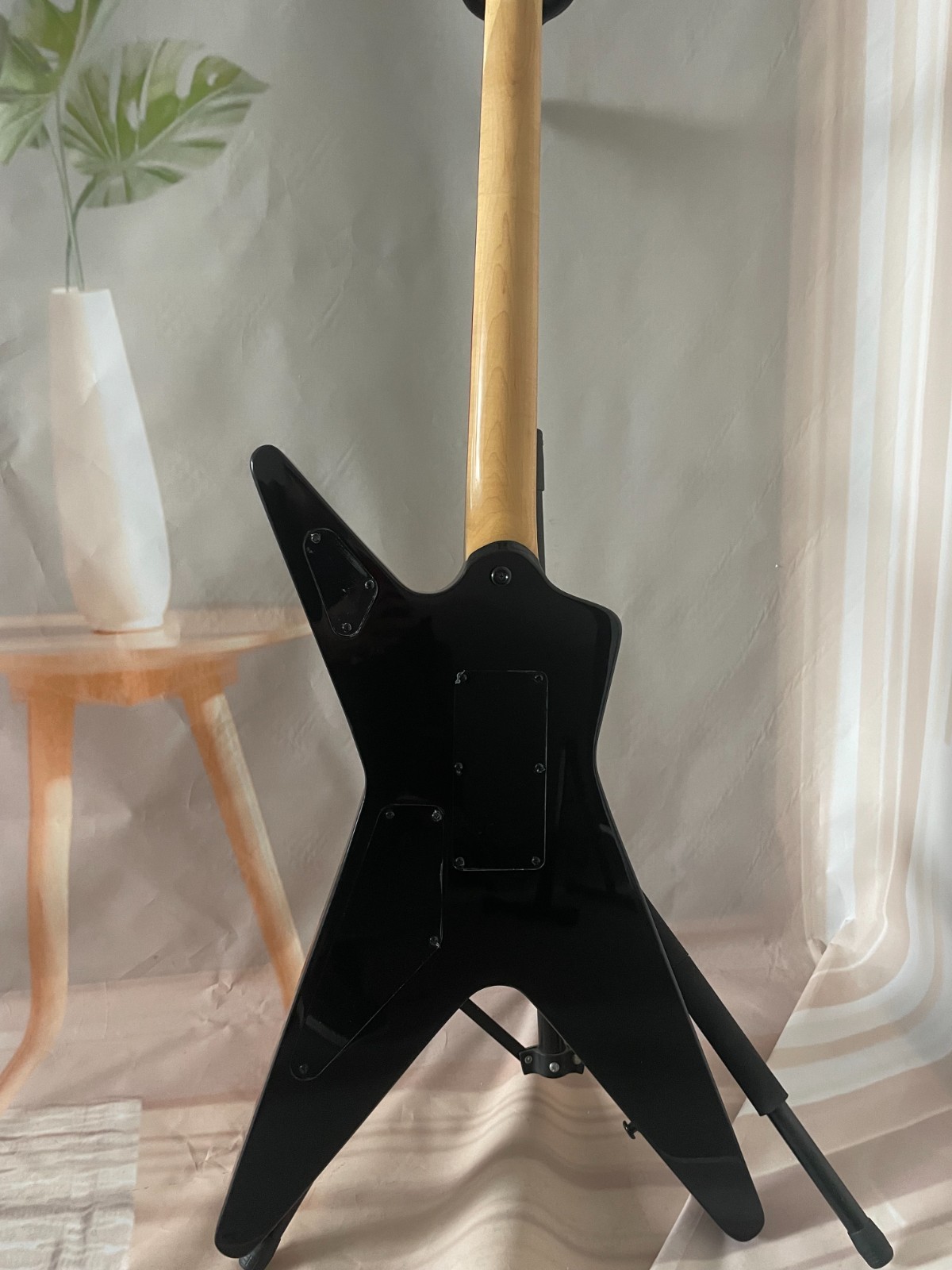 6 Strings Dimebag ML Style Model Electric Guitar Black Panel Red Lightning