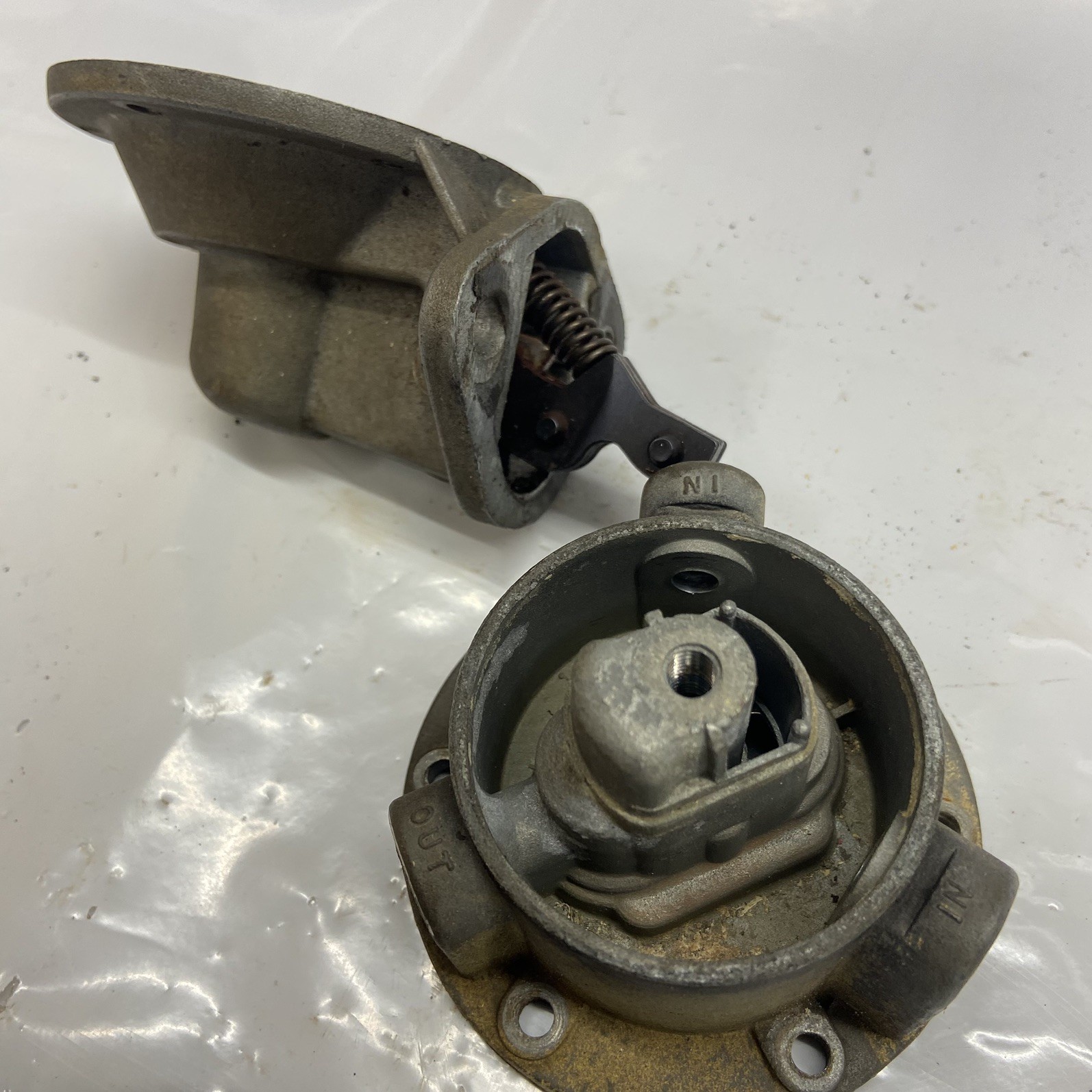 Wisconsin VH4D Engine Fuel Pump for parts or repair See Pics