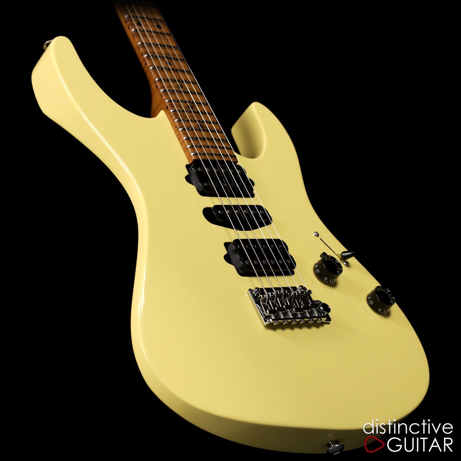 SUHR MODERN ANTIQUE LE – VINTAGE YELLOW NITRO FINISH W/ ROASTED FLAME MAPLE NECK