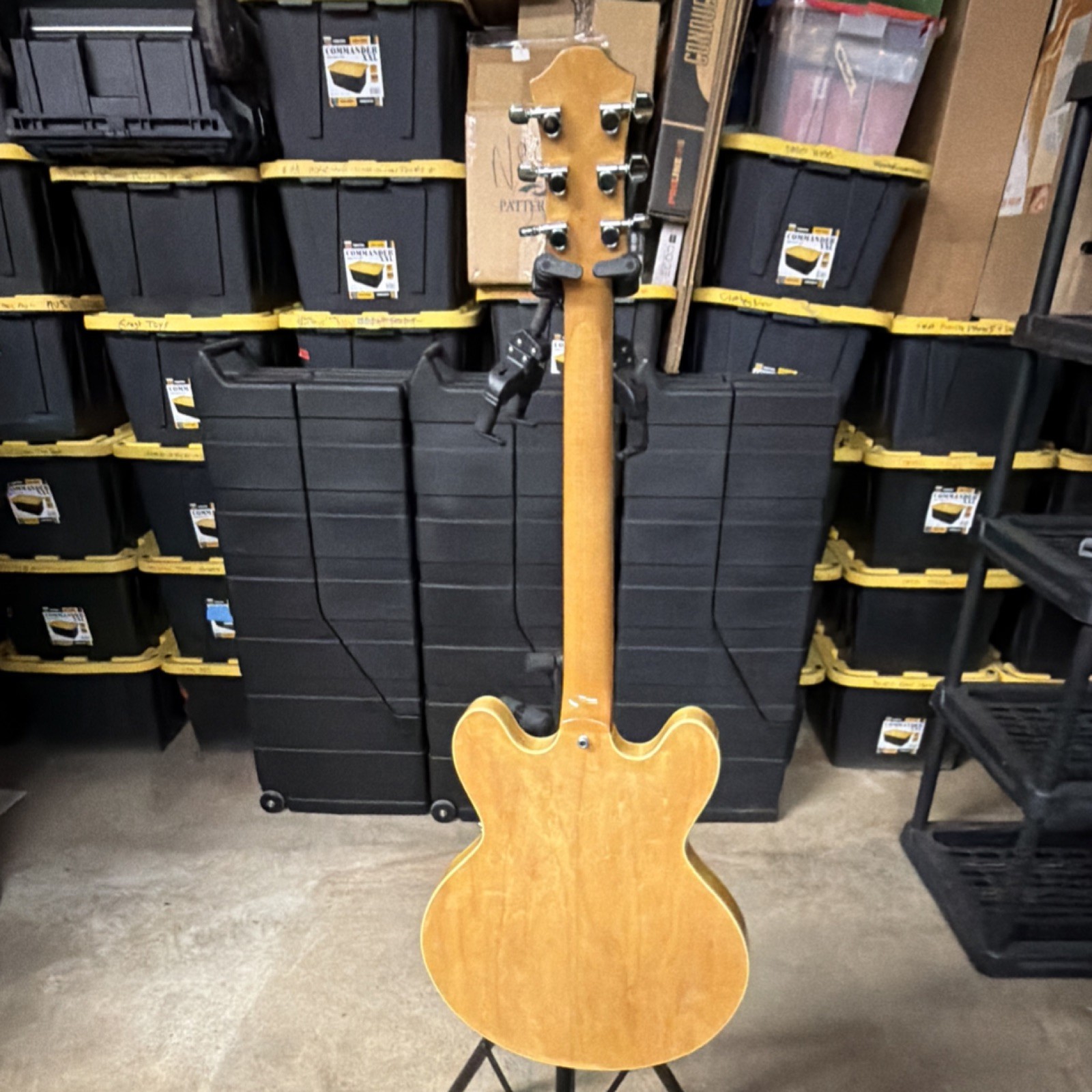 Hohner HS 35 Semi-Hollow Electric Guitar Natural 6 String with hard shell case