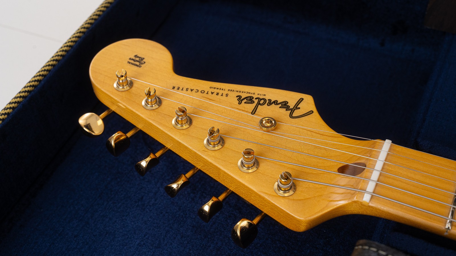 Fender Custom Shop 1955 Stratocaster Deluxe Closet Classic Limited Edition Elect