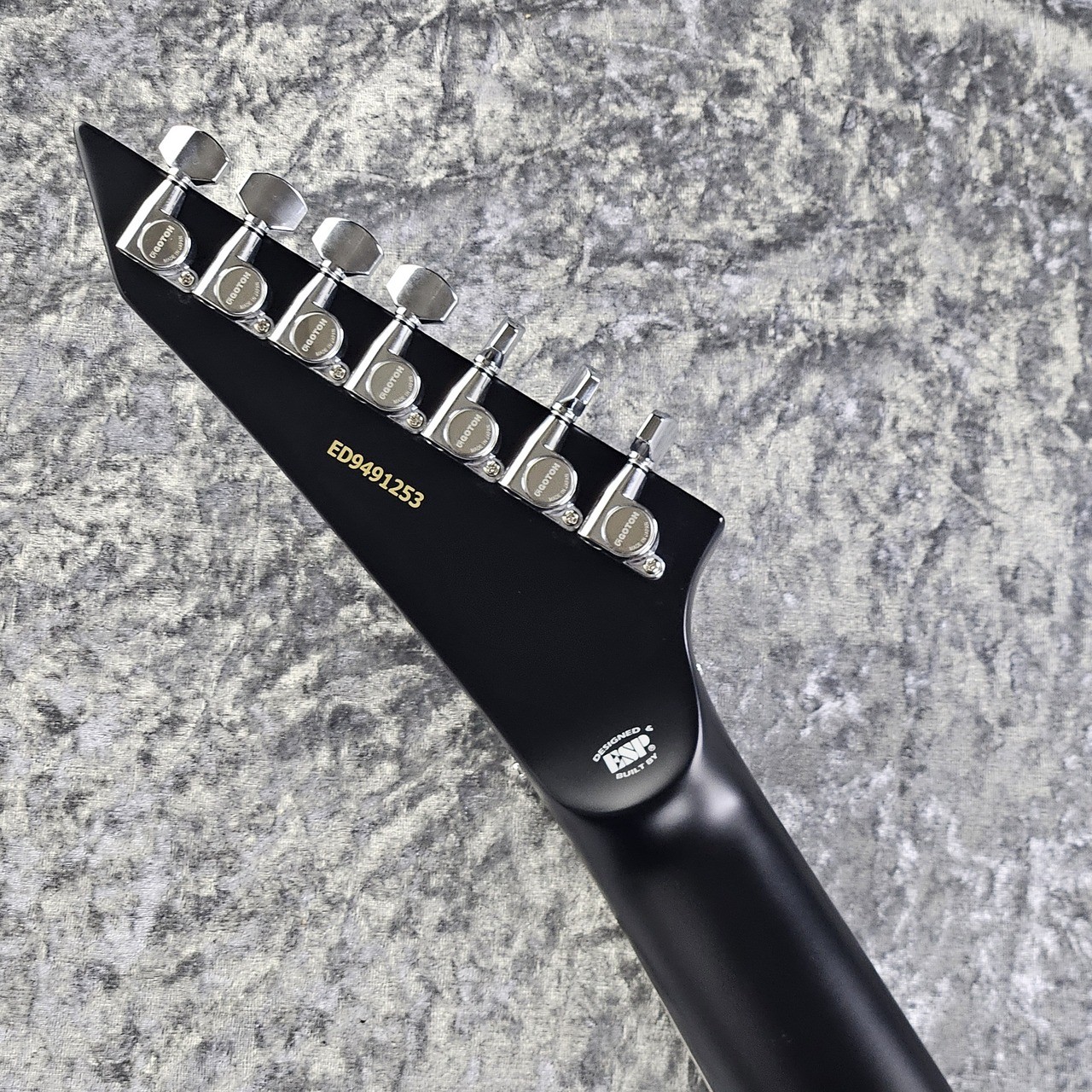 EDWARDS E-HORIZON-7-GK FR -Black-