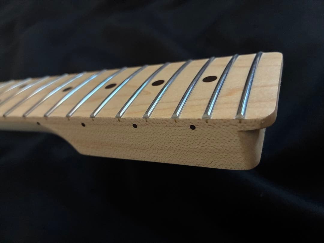 Telecaster maple fingerboard (No. 71) Nature color nitro satin painting
