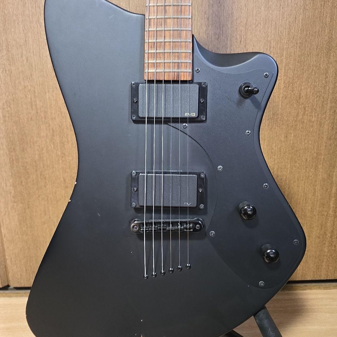 FERNANDES H-VAMPIRE Shachi EMG81/85 Weekend Sale