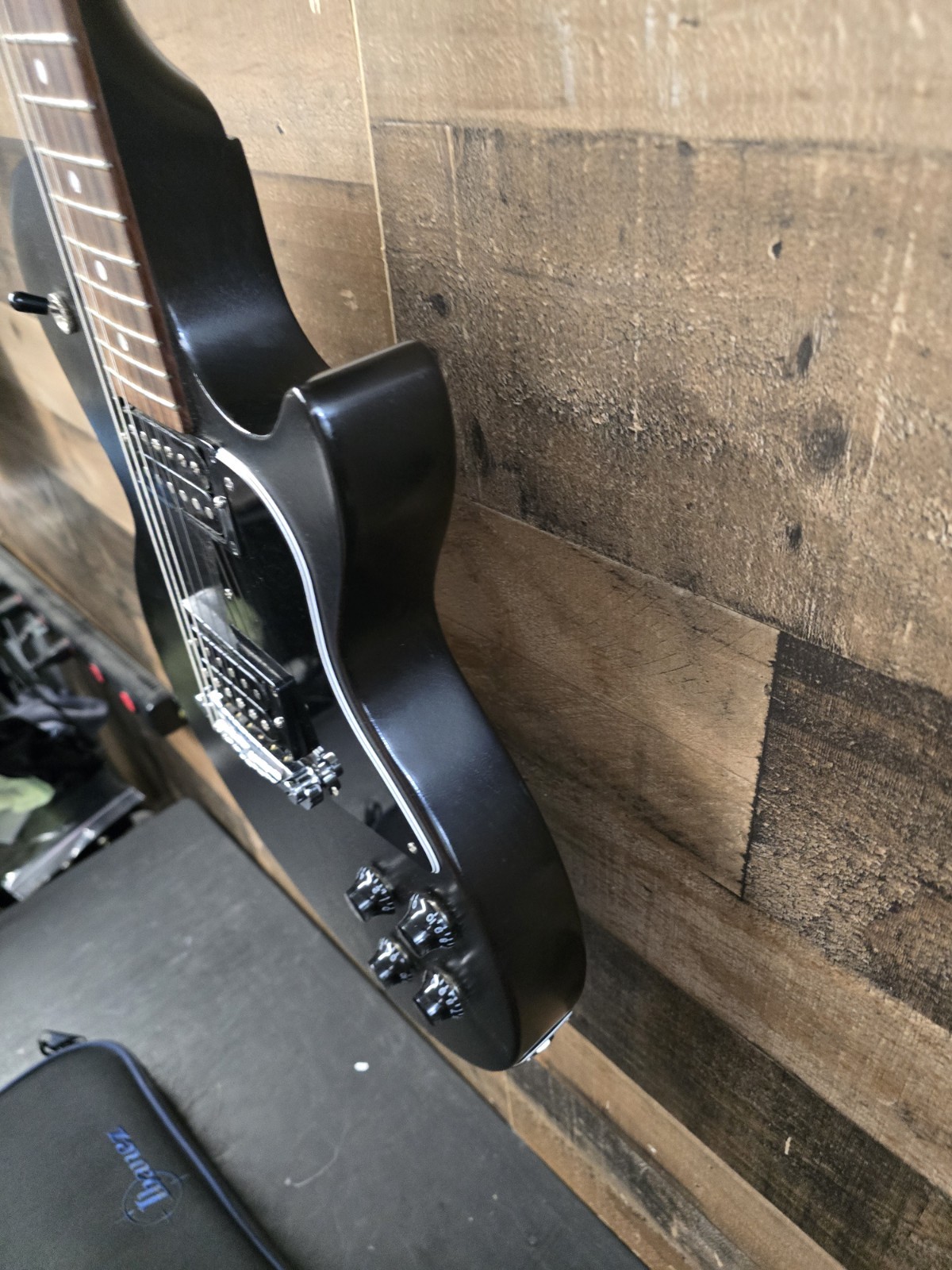 2021 Gibson Les Paul Special – Satin U.S.A. W/ Bag. 8.3 Lb