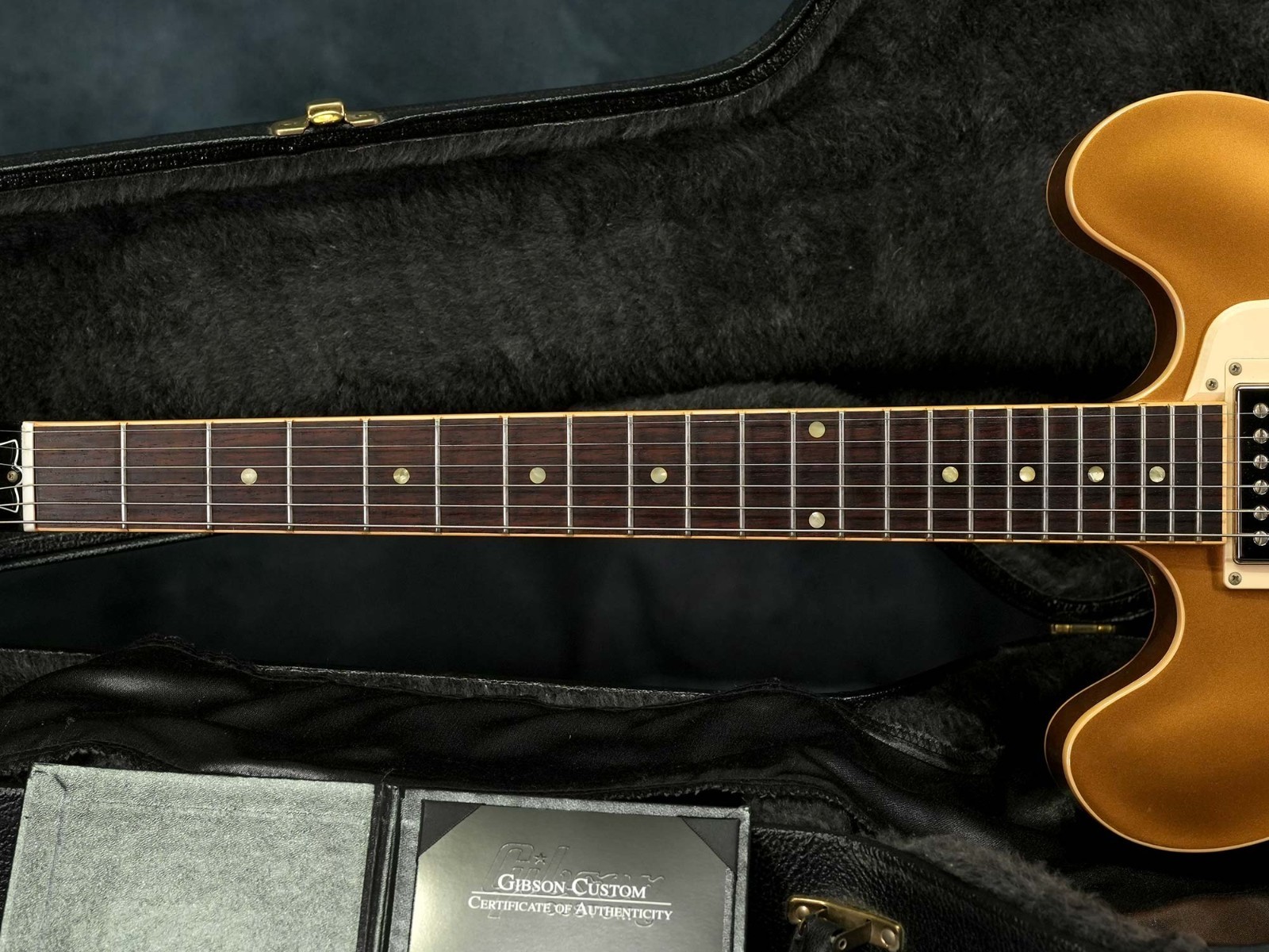 Gibson Custom Shop ES-335 Dot Plain All Gold 3.81kg 2013 Electric Guitar