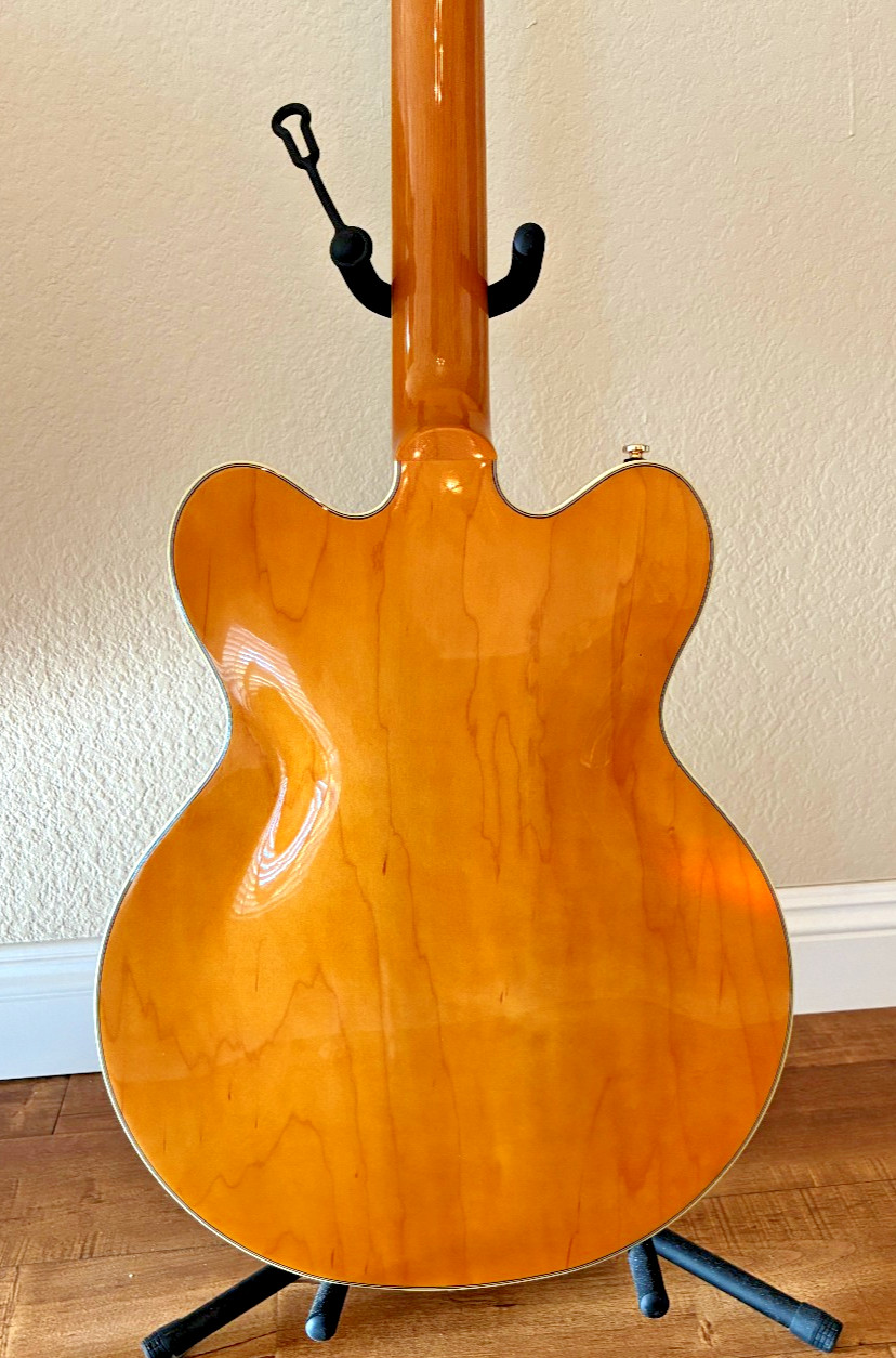 Gretsch Streamliner LE Center Block Cat-Eye w/V-Stoptail Guitar Village Amber