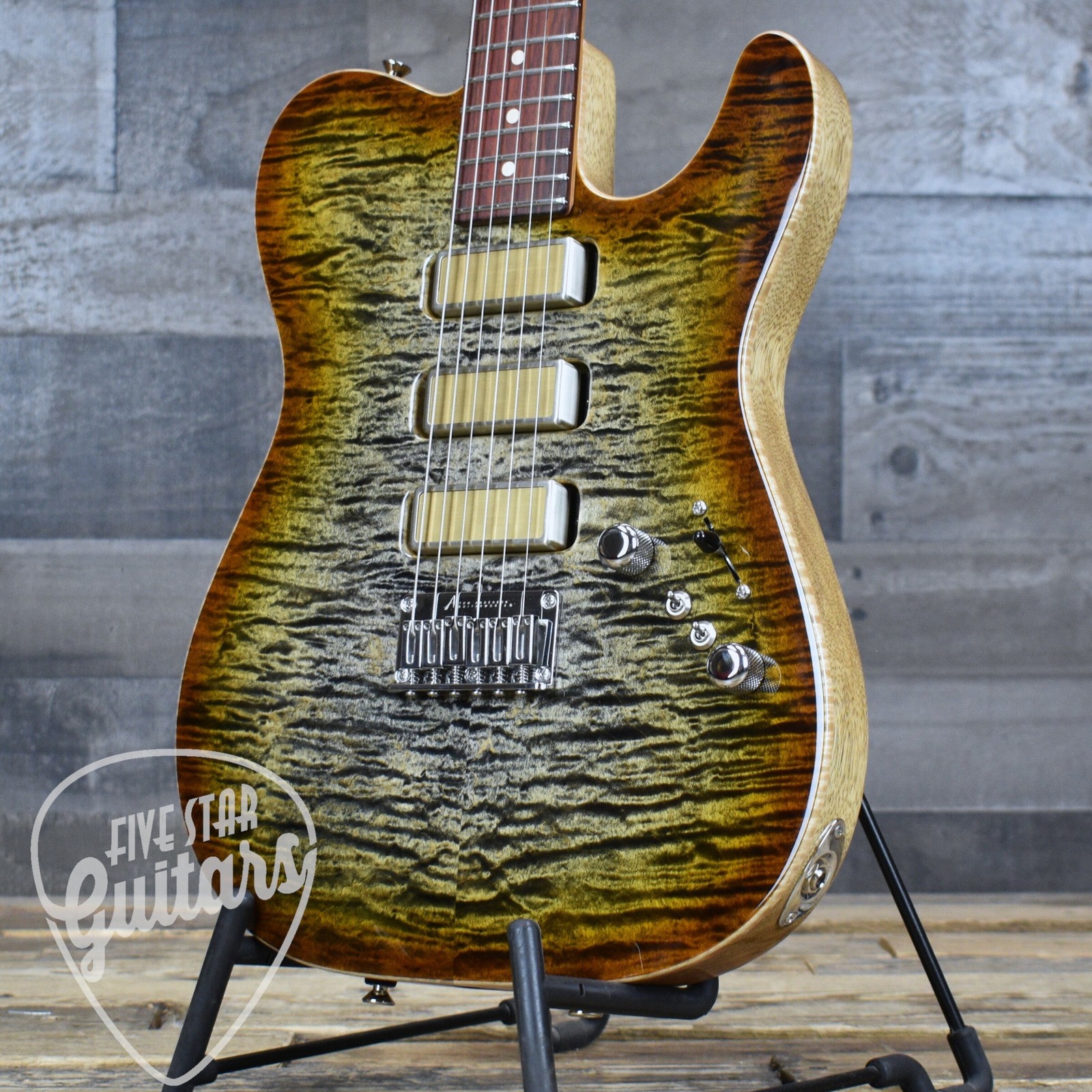 Tom Anderson Cobra – Natural Black to Honey Burst with Gigbag