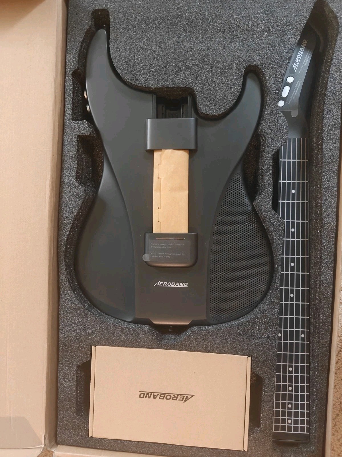 NEW AeroBand AG01 Smart Painless Guitar – MIDI Compatible – Black