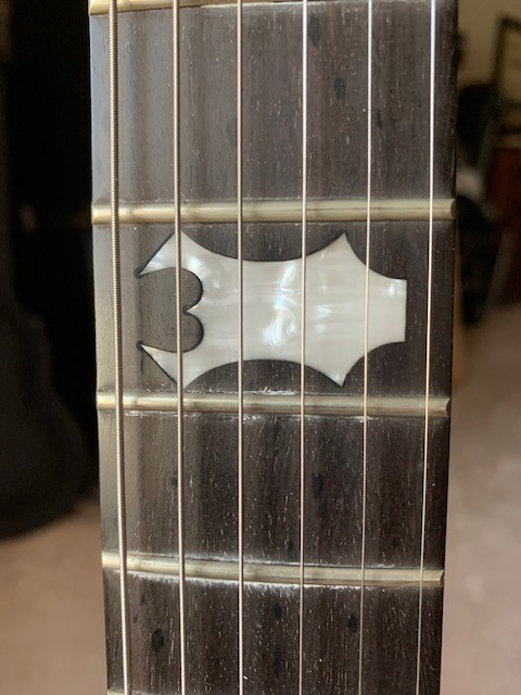 BC Rich Invisibolt Warlock