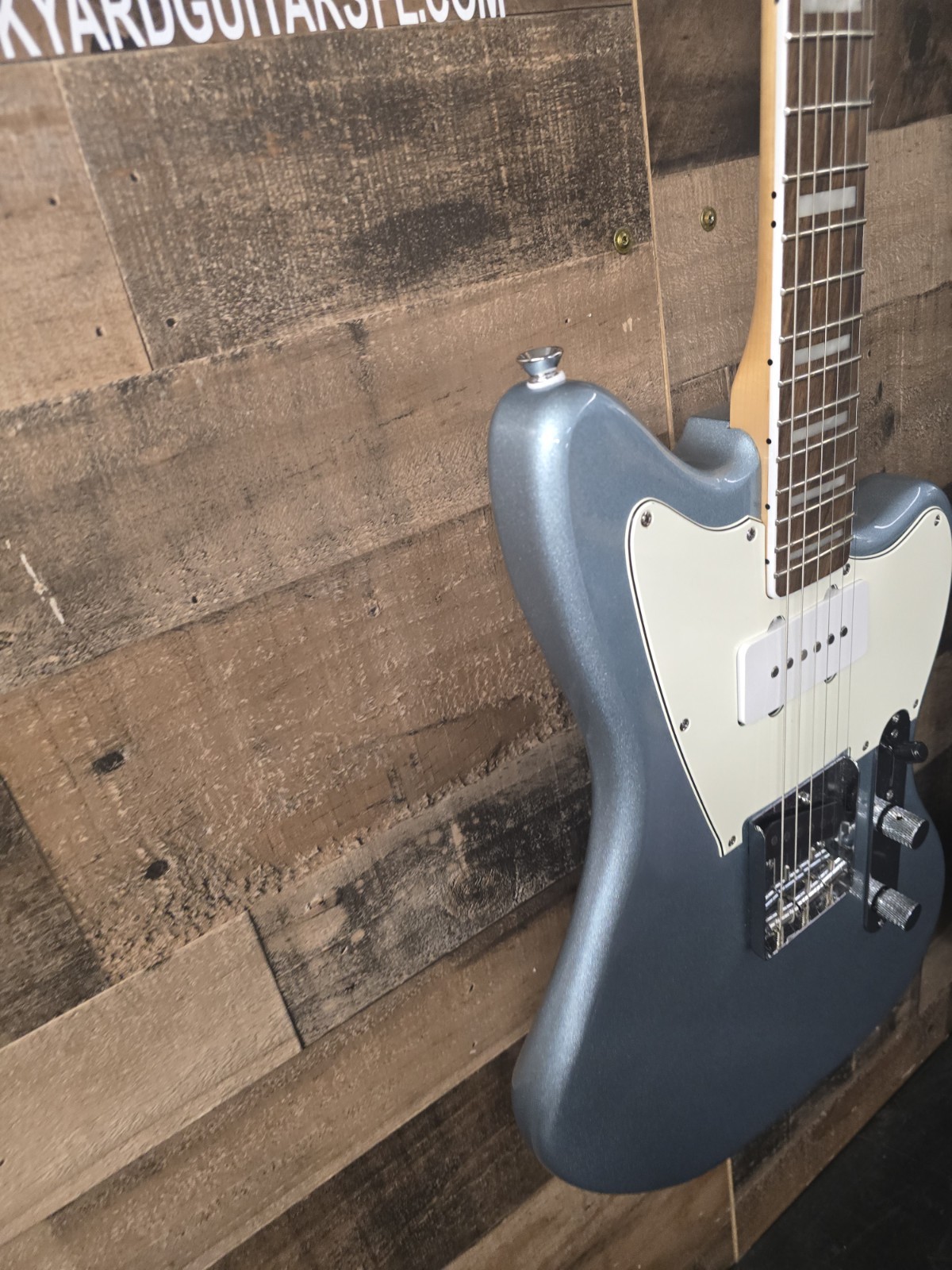 Squier FSR Paranormal Offset Telecaster SJ Electric Guitar Ice Blue Metallic