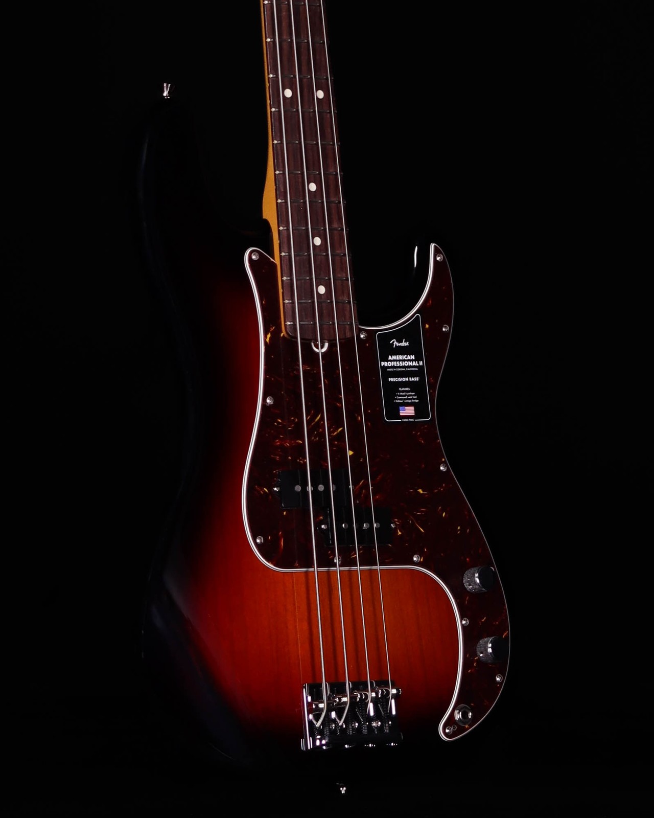 Fender American Professional II Precision Bass, Rosewood FB, 3-Color Sunburst
