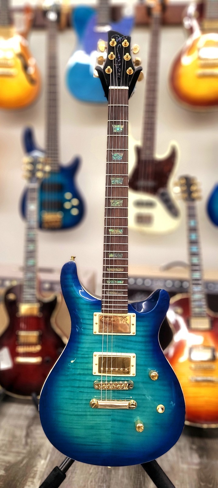 AIO Wolf W400 Electric Guitar – Blue Burst 10-46 Setup GS-016