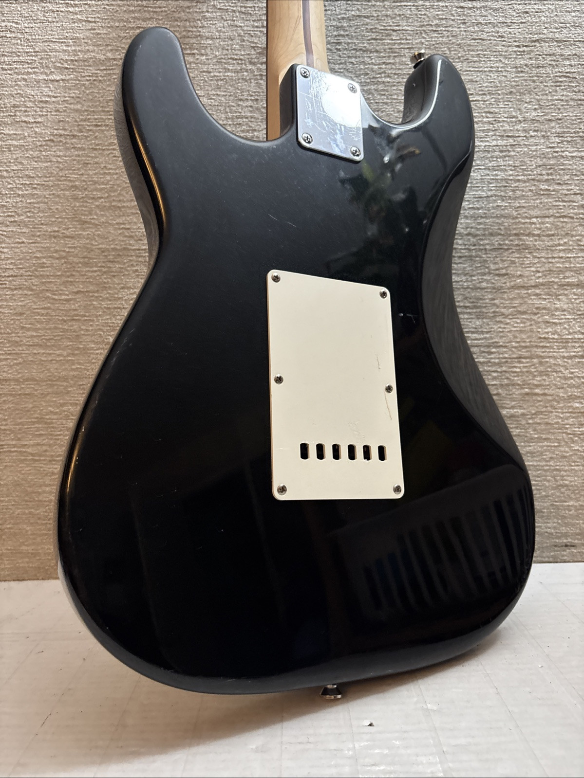 Fender Starcaster Black Electric Guitar S/N IC040706815 Indonesia WORKS EUC