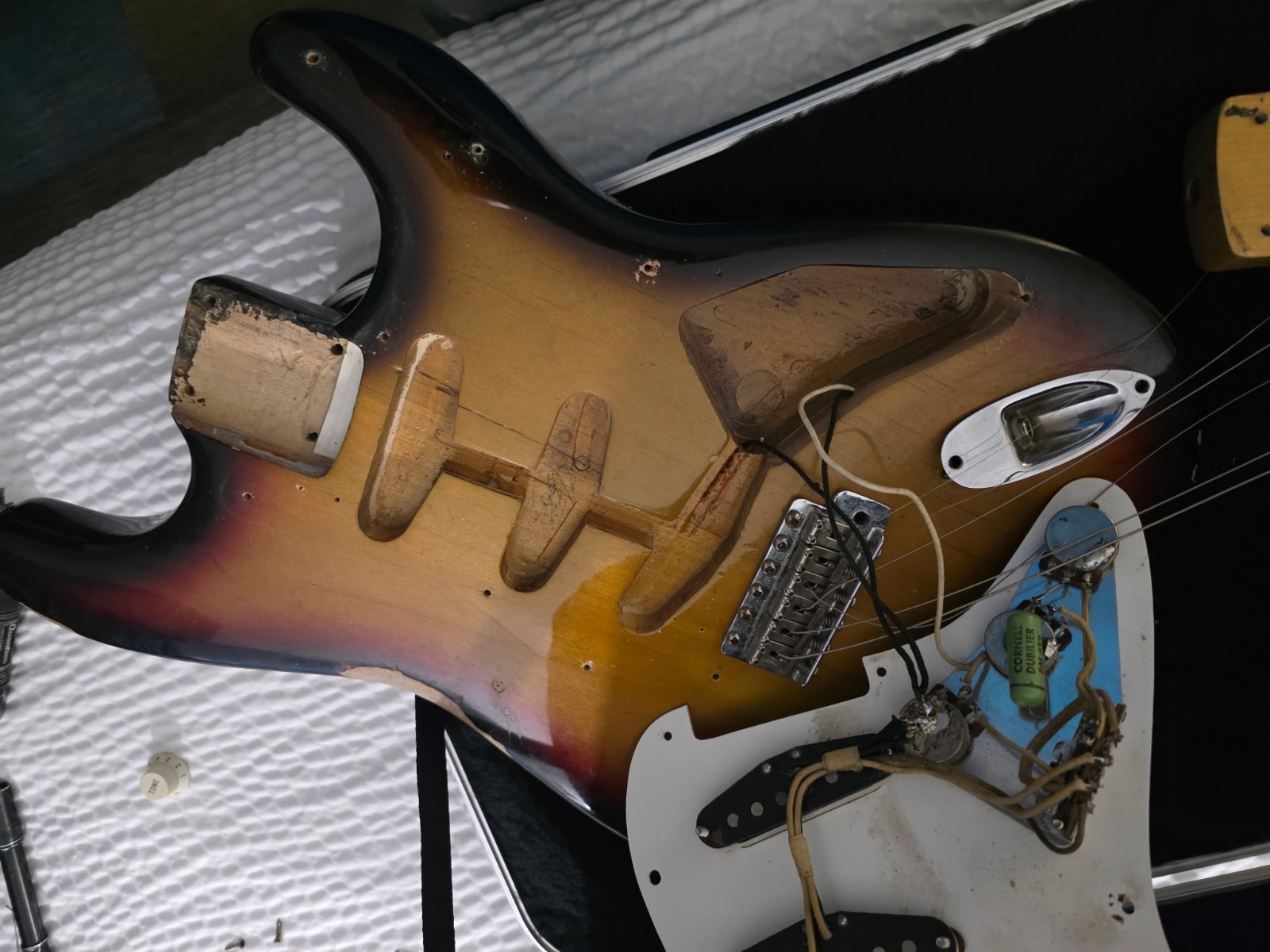 Vintage 1958 Fender Stratocaster w/HSC! -LL