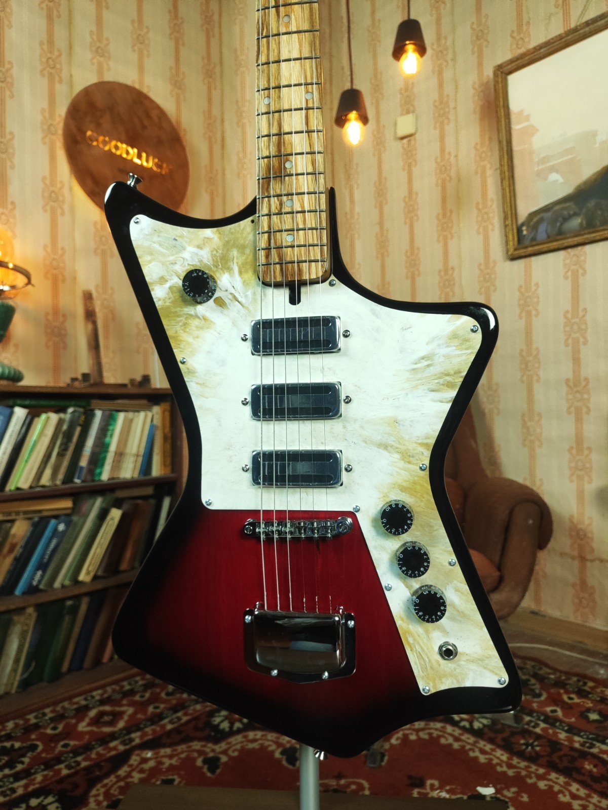 Krunk Ani Style Sunburst Guitar Modern USSR Remake Custom Options