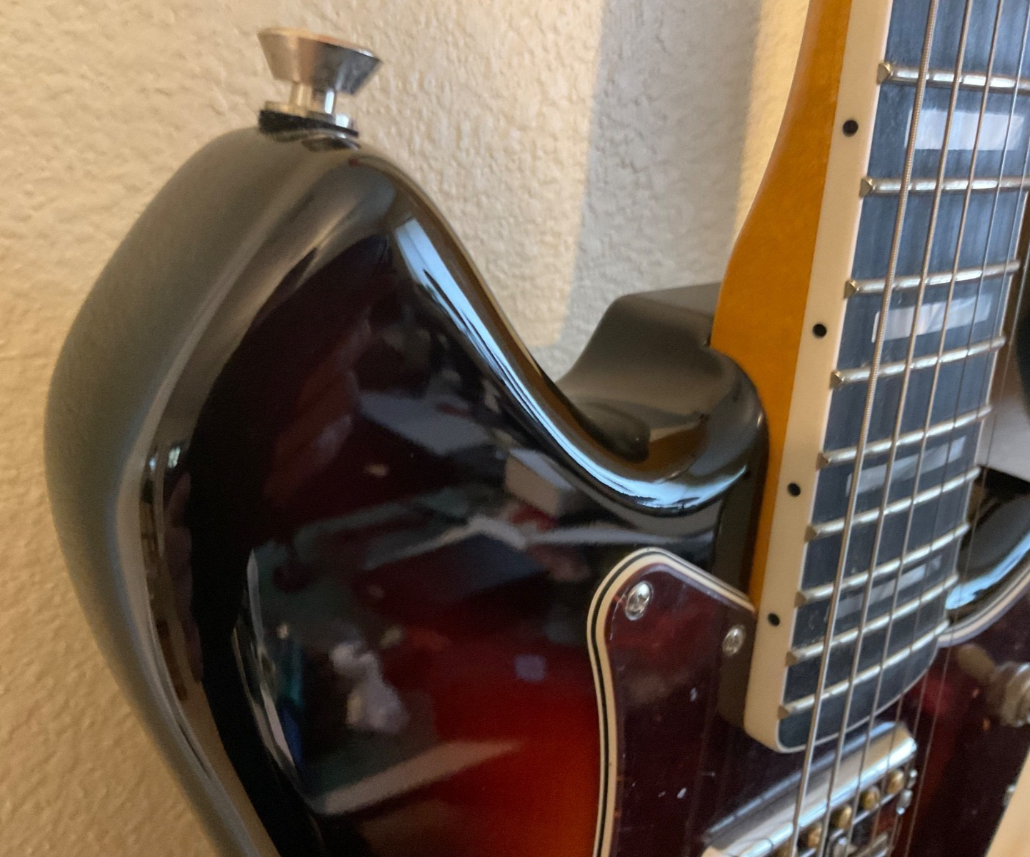 Fender Parallel Universe Volume II Maverick Dorado Locking Tuners Mint W/Case!!