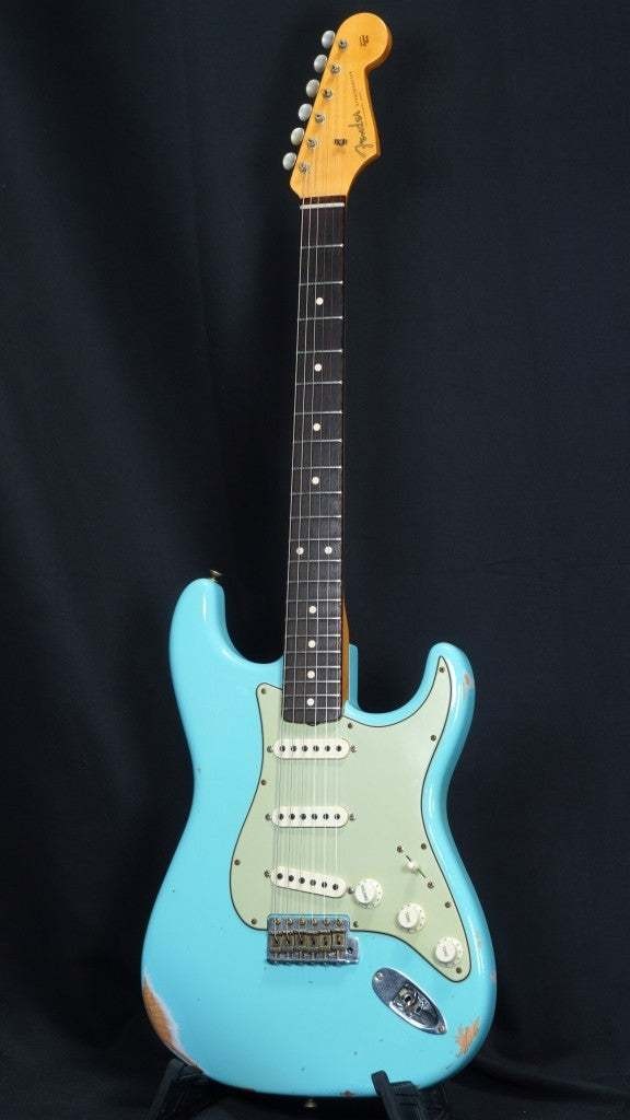Fender Custom Shop Ltd. 1960 Stratocaster Relic 2022 Faded Daphne Blue CZ561617