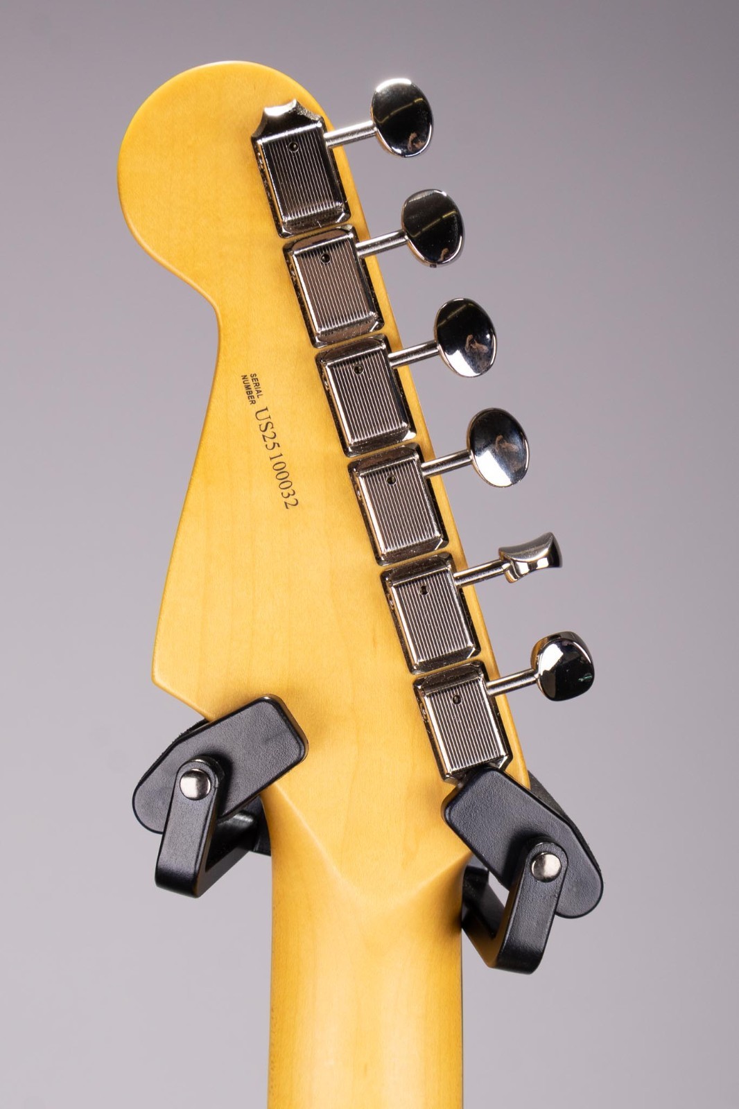 Fender American Professional Classic Stratocaster Faded Sherwood Green Metallic