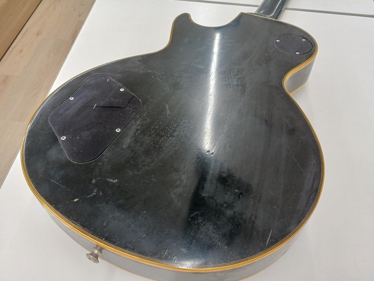 Yamaha Les Paul Type SL550