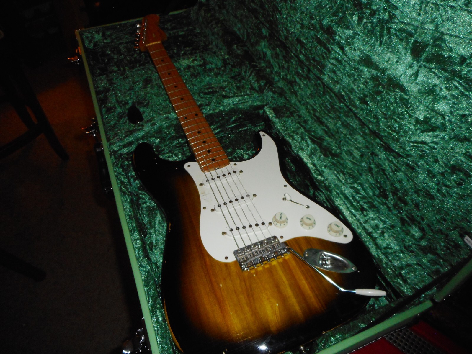 Scarecrow Guitars 1950’s Vintage vibe TV Jones Starwood Strat 5.5 lbs