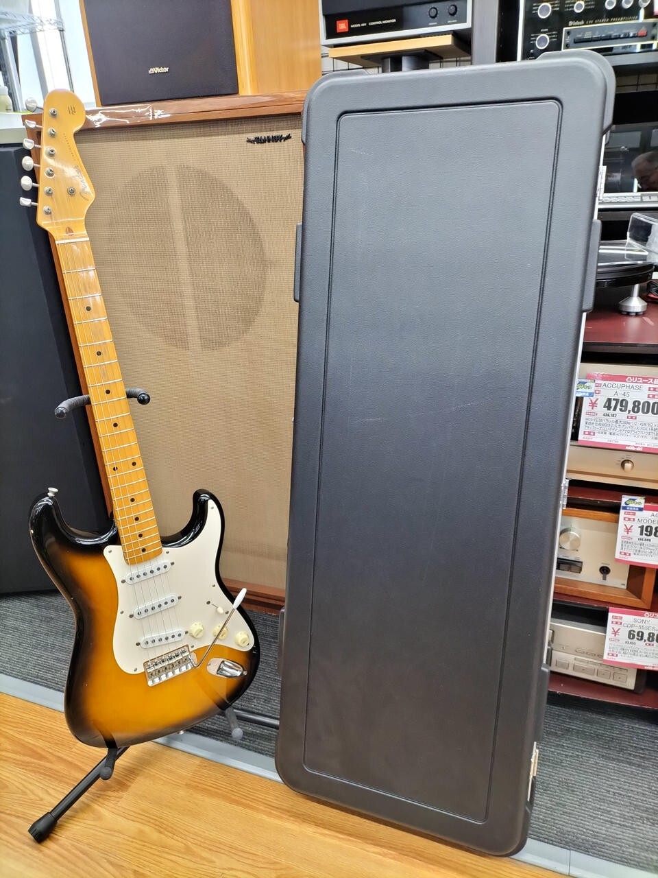Fender Japan ST54-900 2TS Stratocaster 2 Tone Sunburst Made in Japan 1989-1990