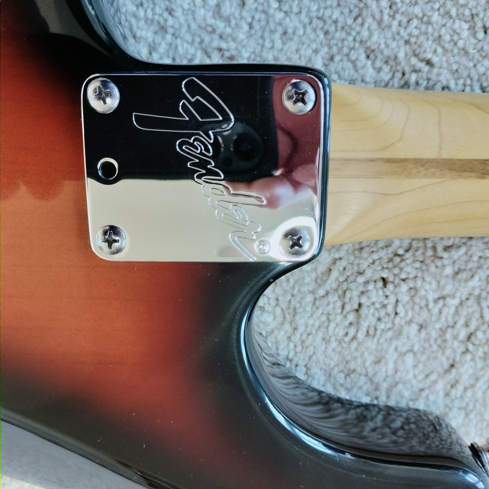 1996 Fender 50th Anniversary American Lone Star Stratocaster – Hardshell Case