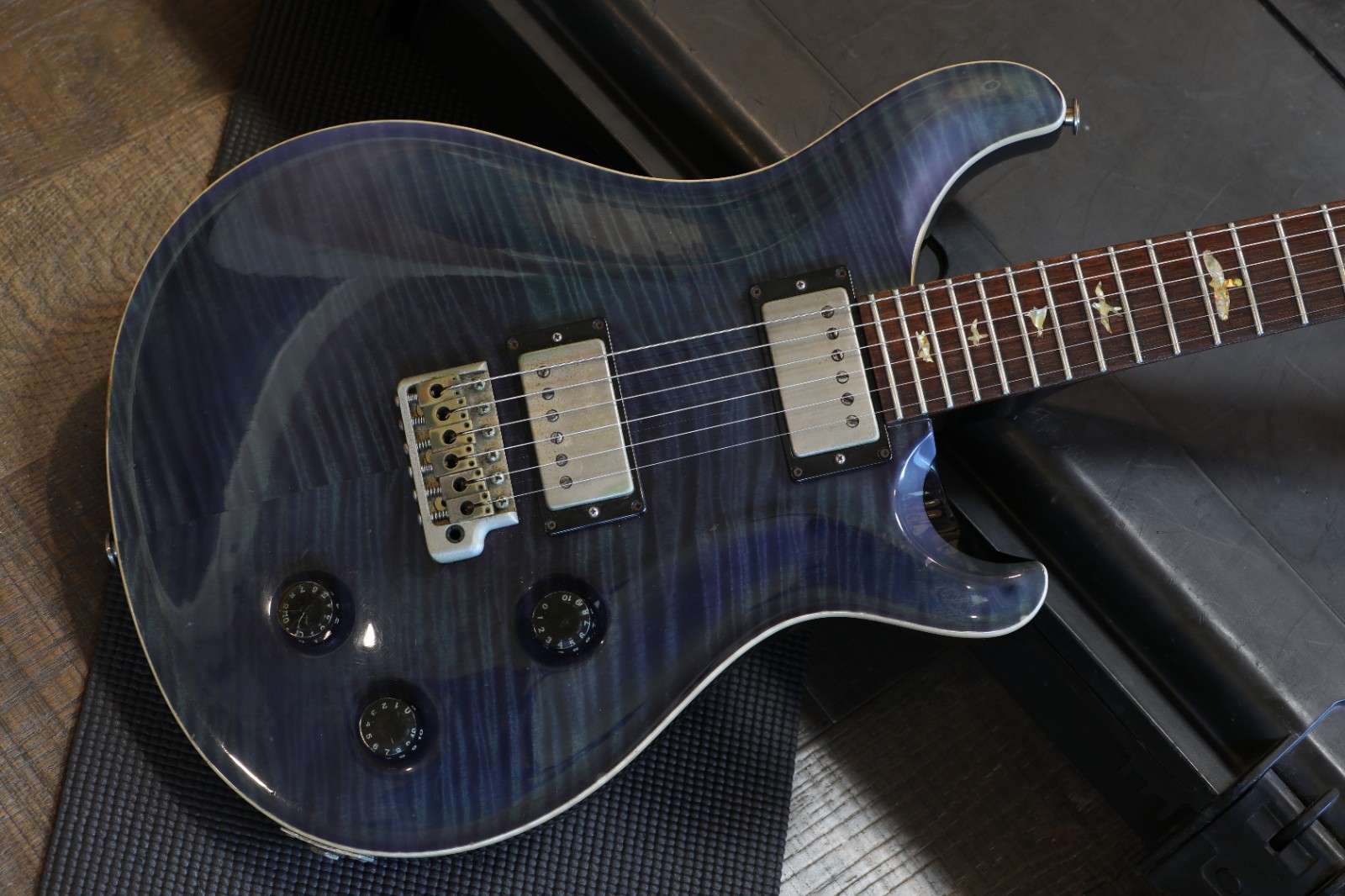 2003 PRS Custom 22 Tremolo Electric Guitar Whale Blue + HSC
