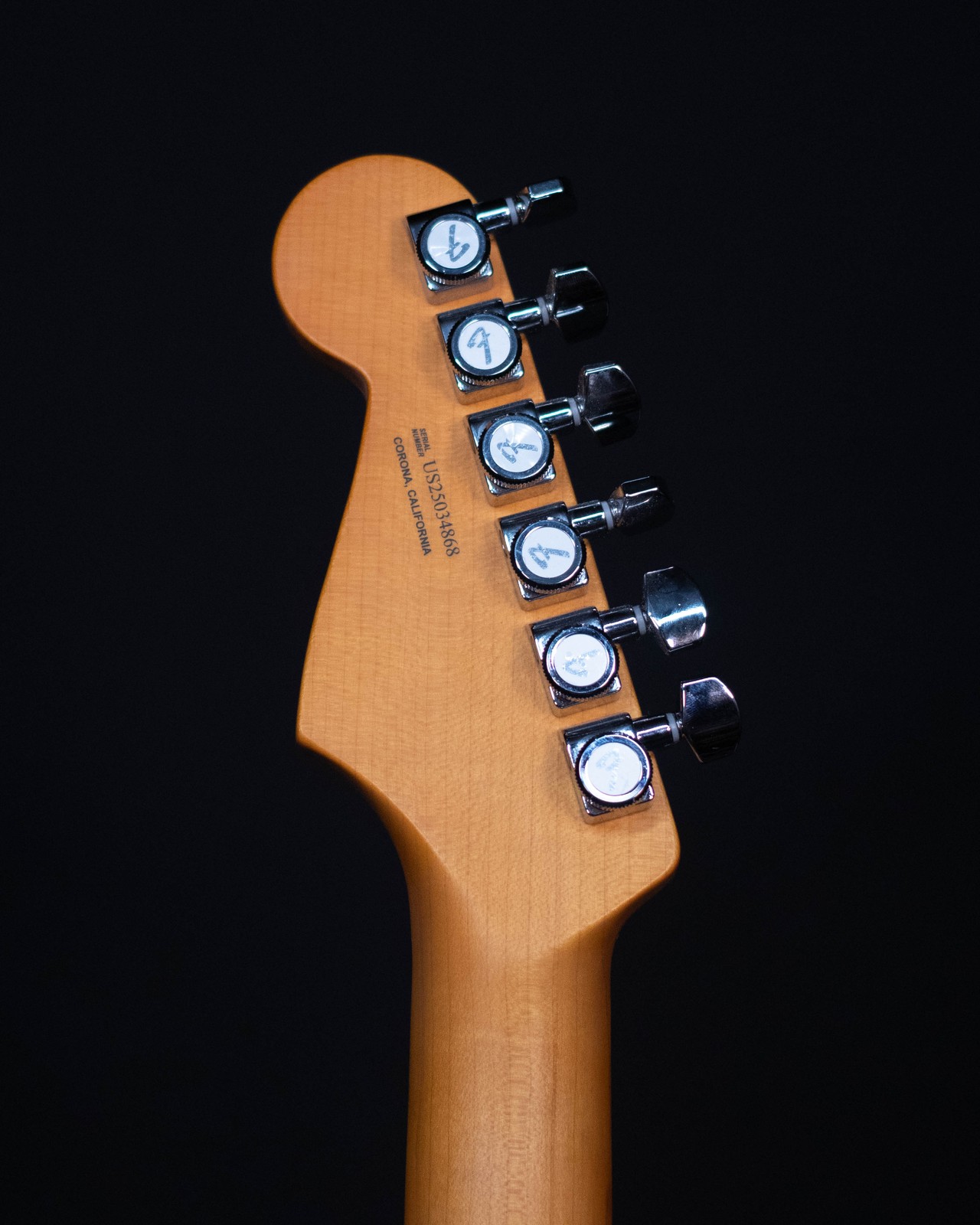 Fender American Ultra II Stratocaster, Maple FB, Avalanche