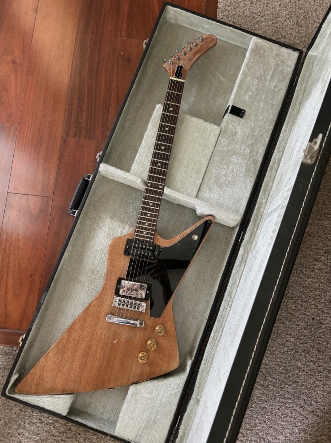 1970s 1980’s Explorer / Destroyer Style Guitar Project – Please Read Descrption