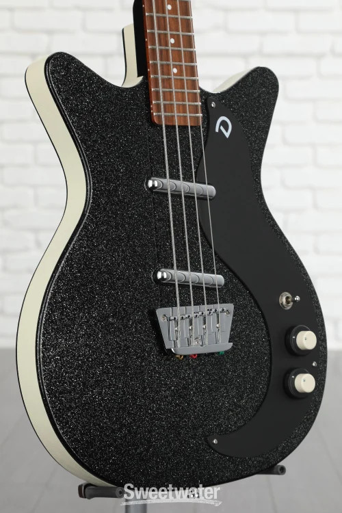 Danelectro ’59DC Short Scale Bass – Black Metalflake