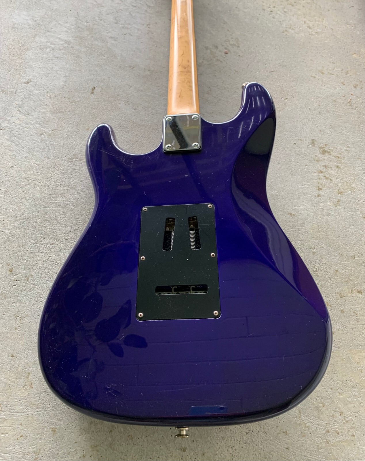 Silvertone SS11 Electric Guitar 2003 Stratocaster Purple