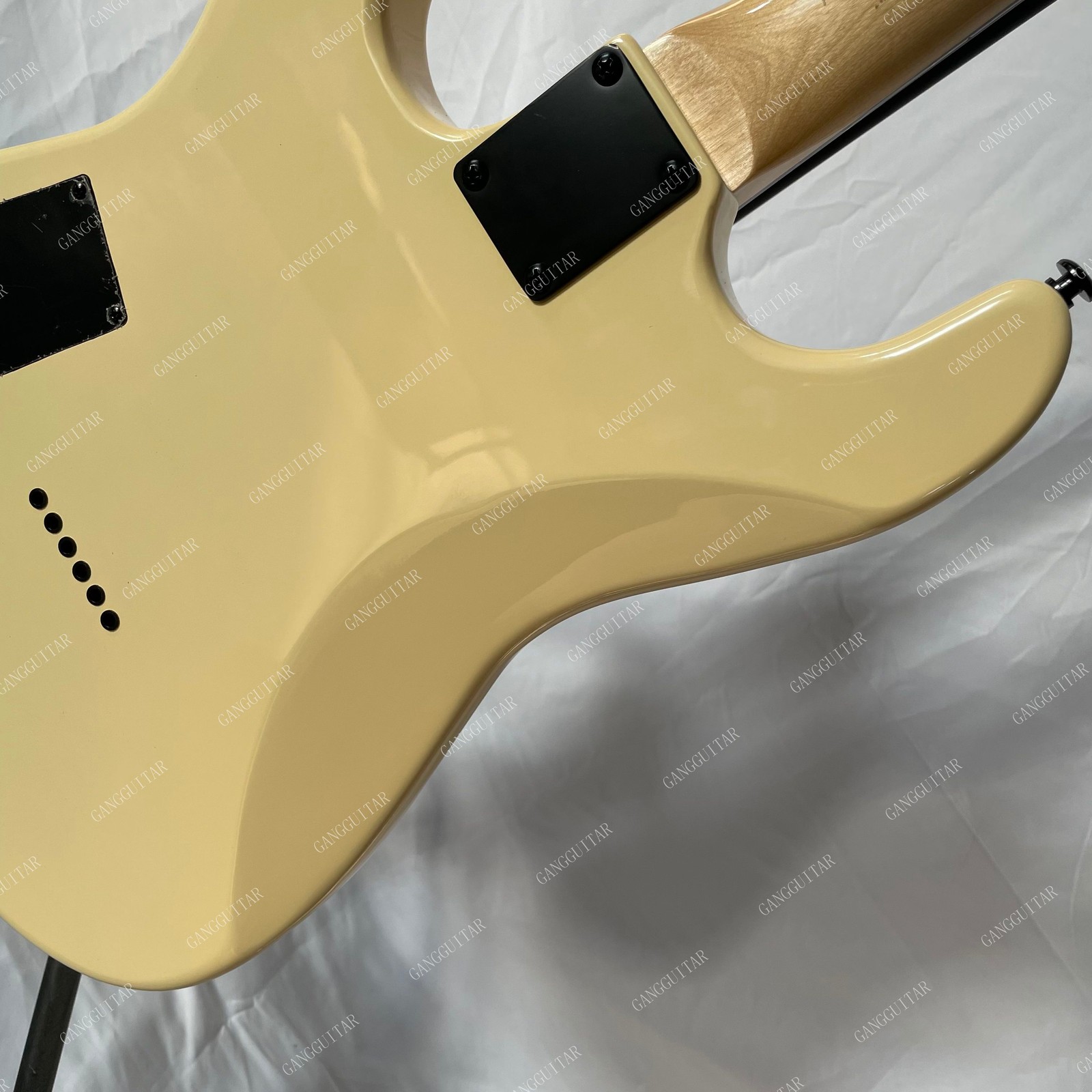 Solid Body Electric Guitar 23 Stainless Steel Rounded Fret Edge HH Pickups Belle