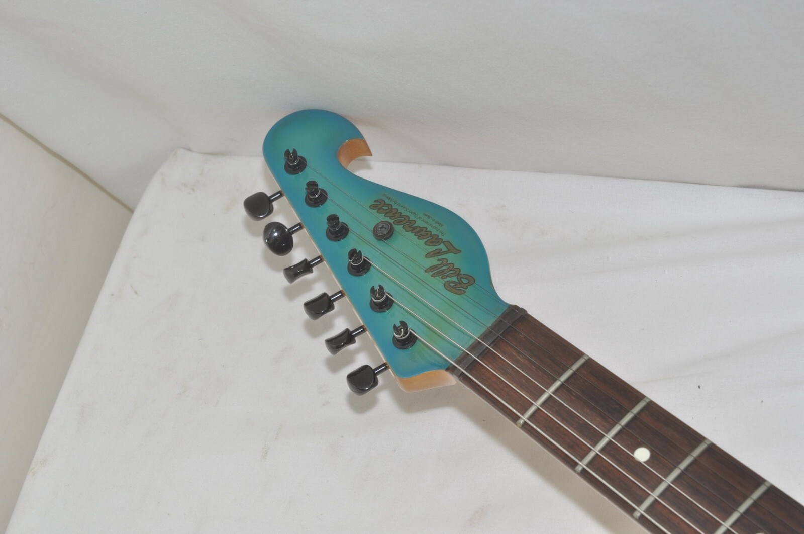 Bill Lawrence Stratocaster type Electric Guitar Ref.No 7019