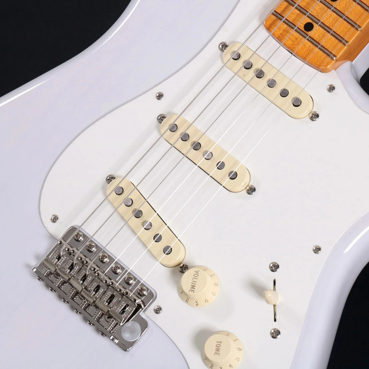 Fender Eric Johnson Stratocaster in White Blonde Maple Serial Number: EJ23959