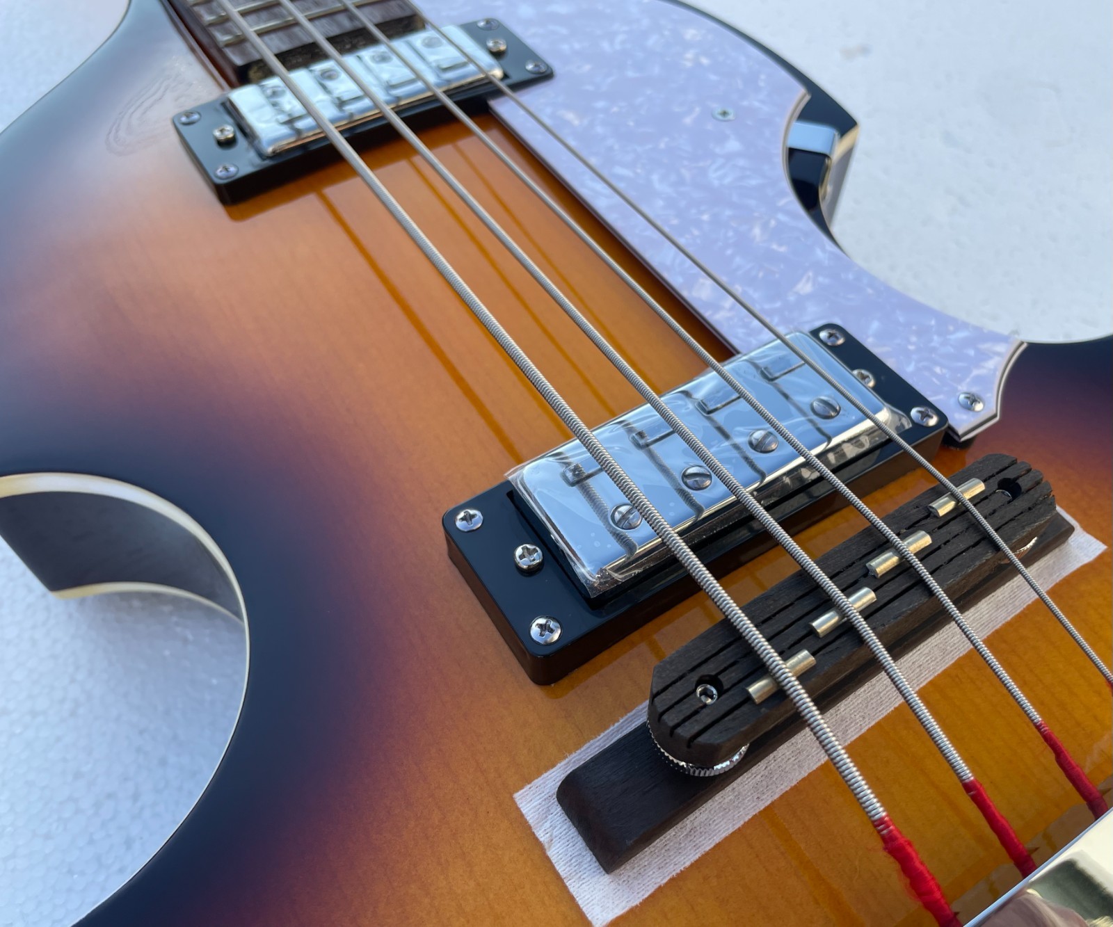 Flaws 30″ Scale Length 4 Strings Electric Violin Bass Semi Hollowbody Glossy