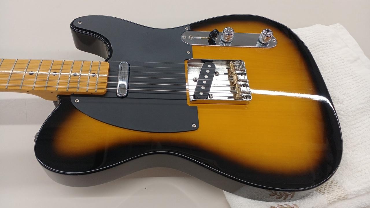 FENDER MADE IN JAPAN TRADITIONAL 50S Electric Guitar – Telecaster Type