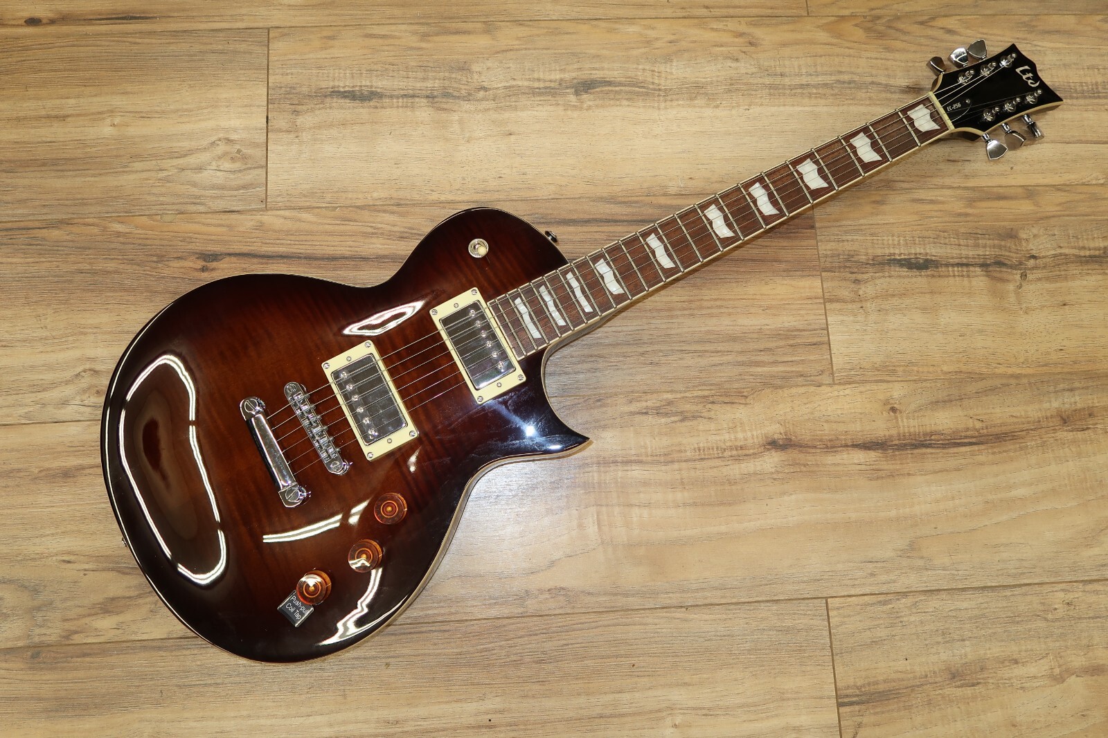 ESP LTD EC-256FM – Dark Brown Sunburst