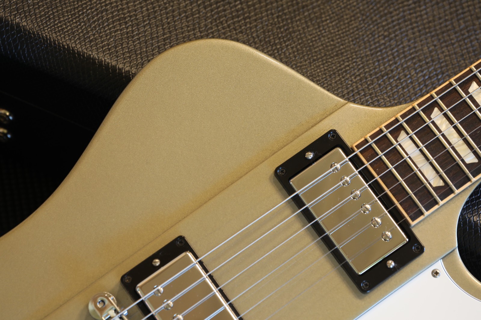 2013 Gibson Elliot Easton “Tikibird” Firebird Guitar Gold Mist Poly + OHSC