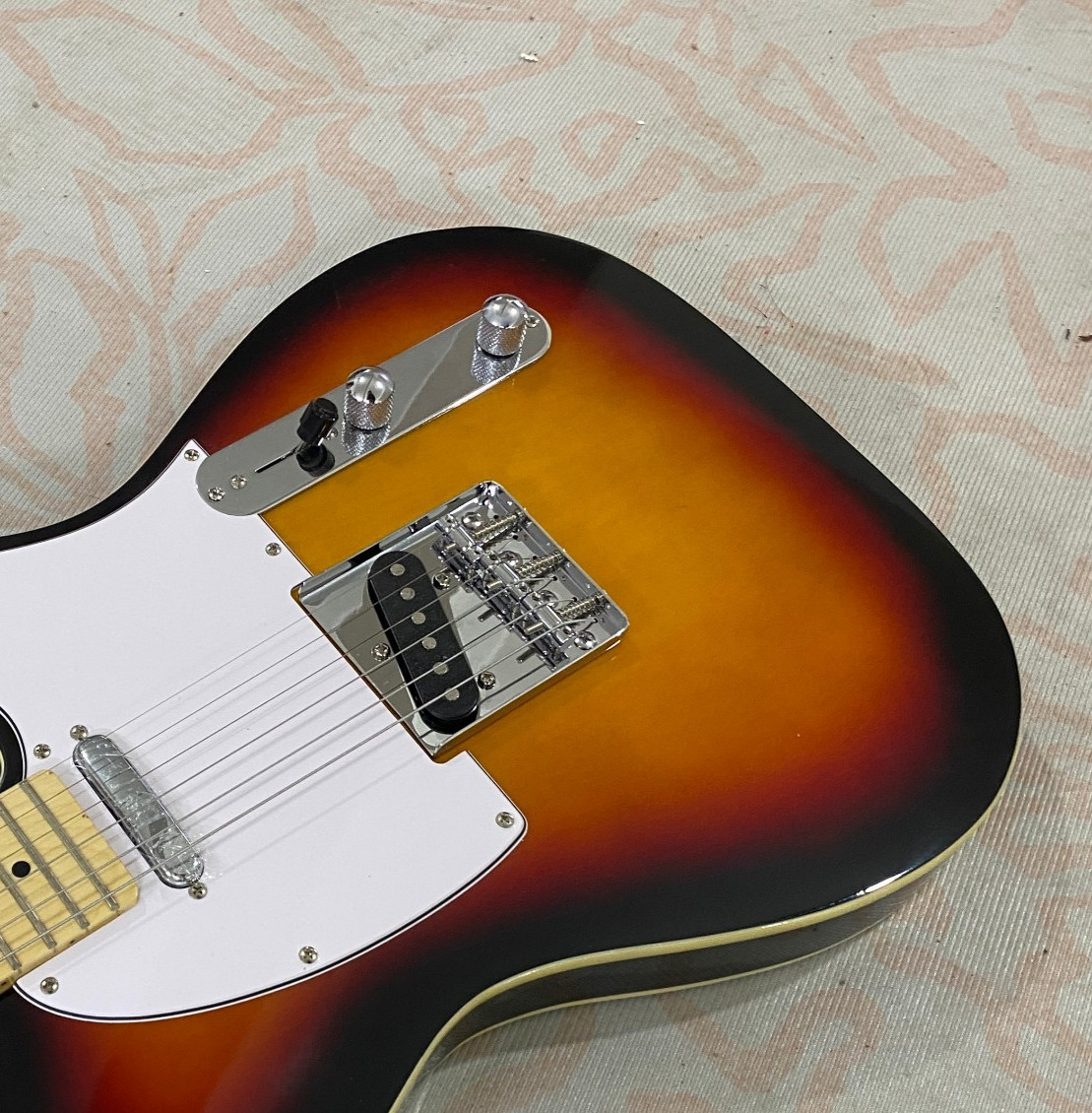 Only one Left! Retro Sunset Gradient Electric Guitar Solid Basswood Body