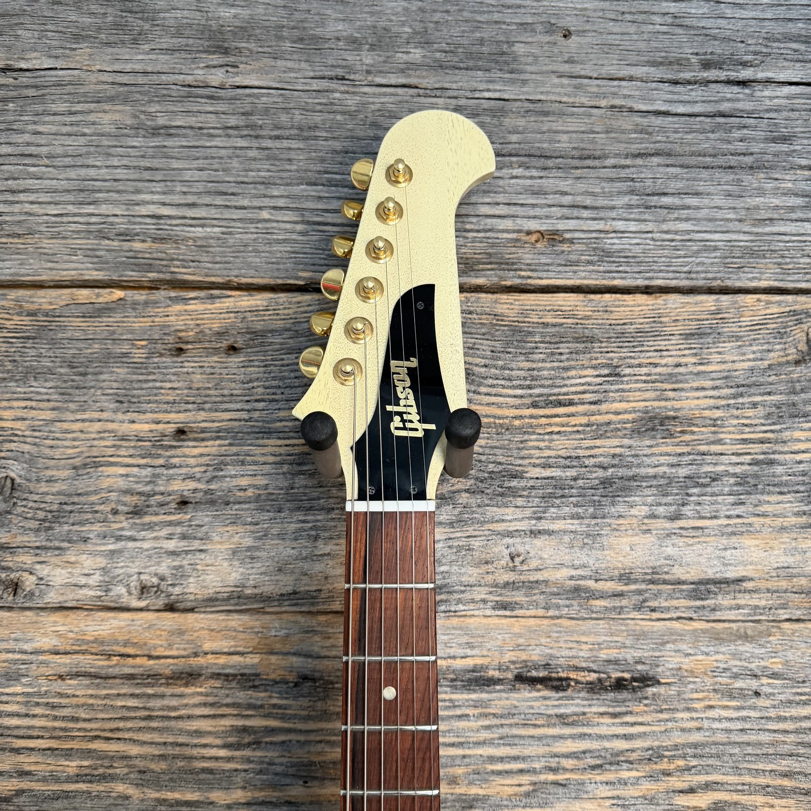 Used Gibson Custom Shop Non-Reverse Firebird – TV White w/OHSC