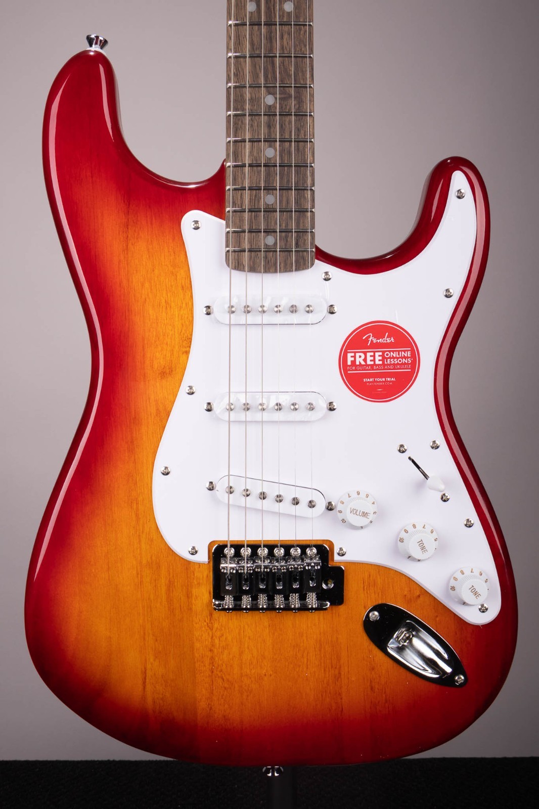Squier Sonic Stratocaster Electric Guitar – Sienna Sunburst