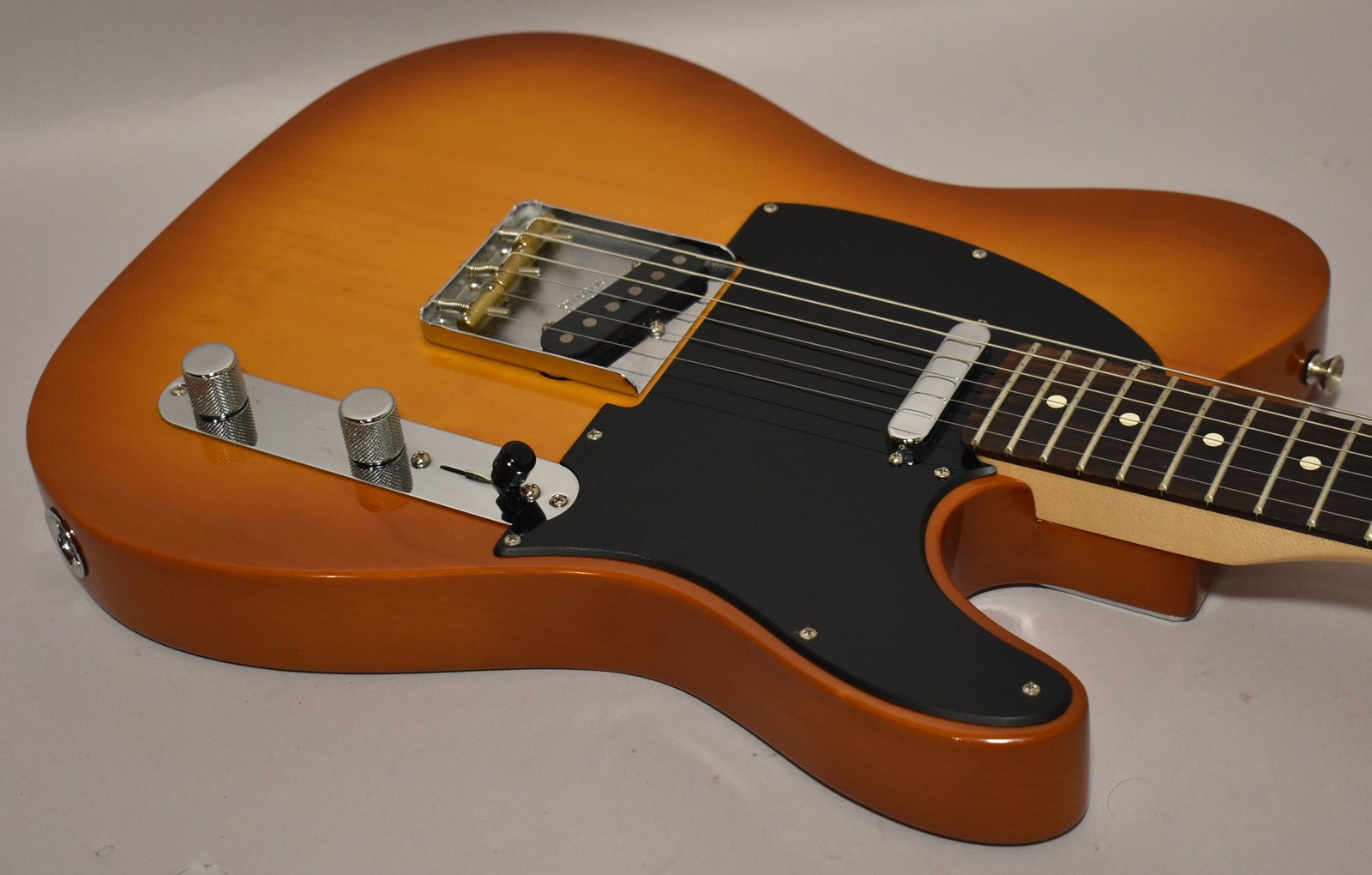 2023 Fender American Performer Telecaster Honey Burst w/HSC