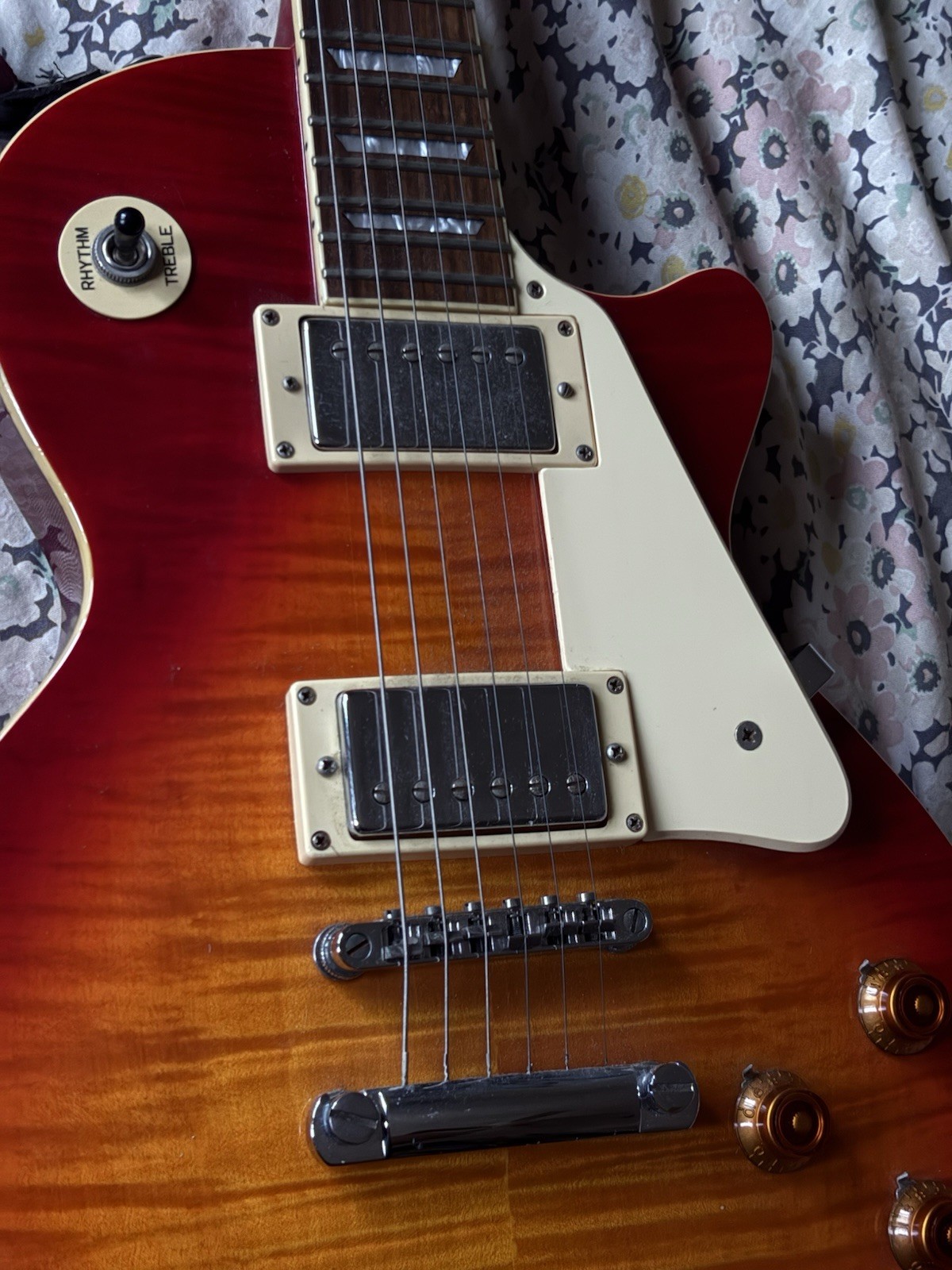 Les Paul Sunburst Agile Electric Guitar