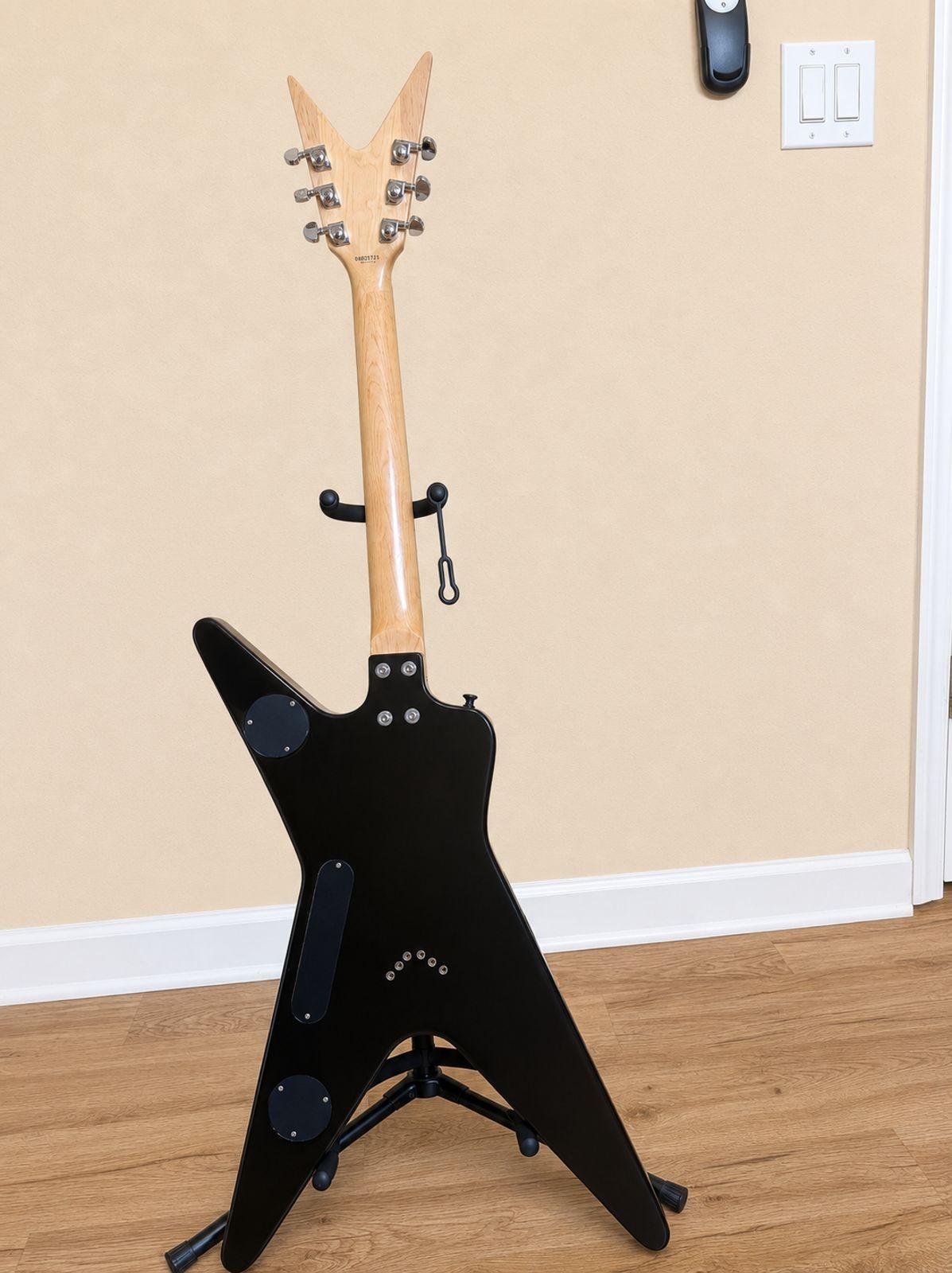 Washburn 332 / DIME 32 Dimebag Darrell Signature Camo guitar