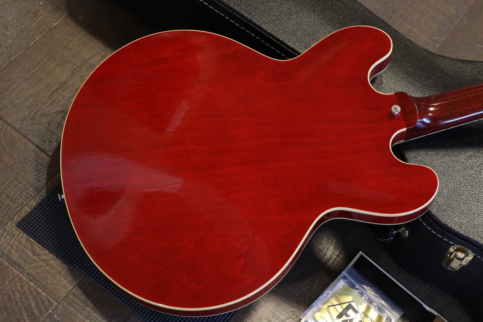 Unplayed! Gibson CS Murphy Lab ’61 ES-335 Historic Light Aged Cherry + COA OHSC